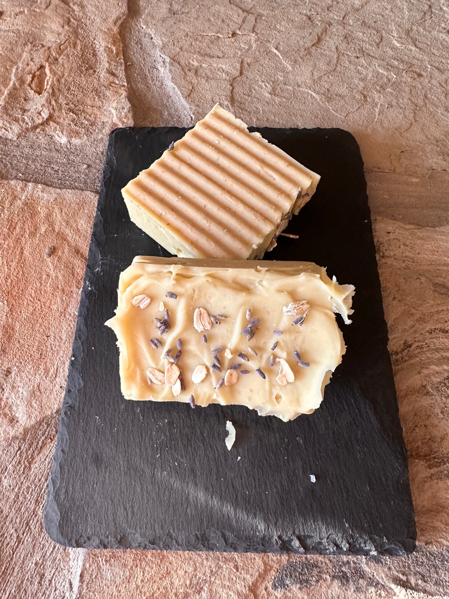 Tallow Oatmeal & Goat milk soap